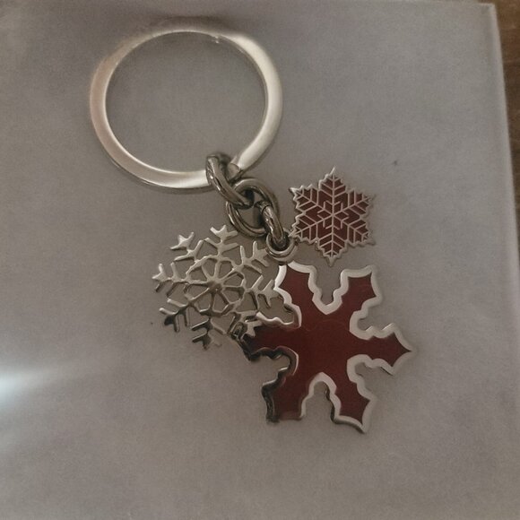 COACH - Snowflake (Cranberry Red) Silver-toned Keychain (Brand New) - Picture 3 of 6